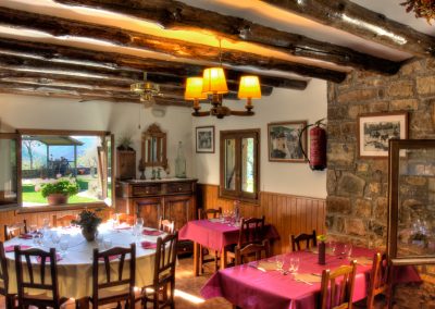Restaurante Borda Bisaltico: carnes a la brasa, cocina tradicional aragonesa y del Pirineo
